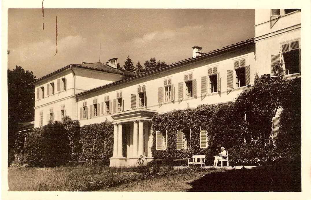 Archivní snímek areálu z doby pionýrského střediska